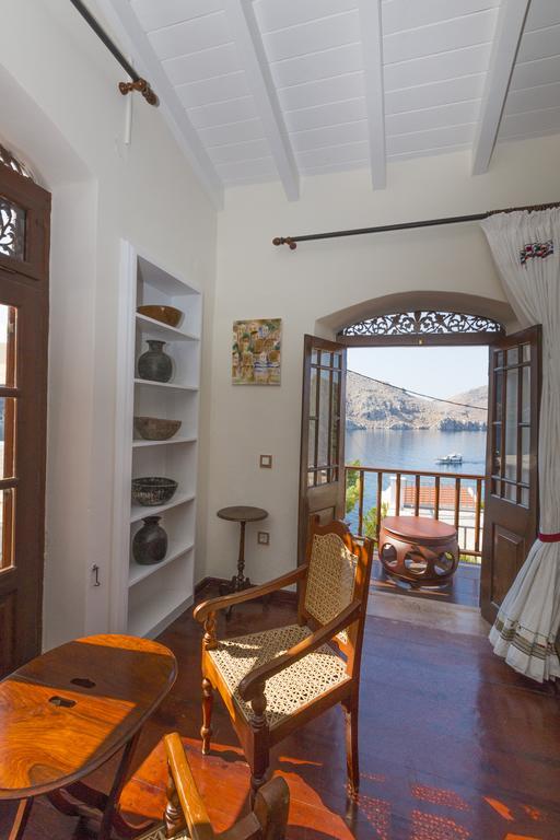 Hotel Emporio Symi Exterior foto